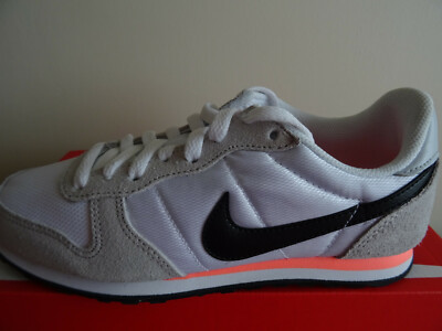 Nike Genico Damen Sneaker Schuhe 644451 101 UK 4 EU 37,5 US 6,5 NEU + KARTON