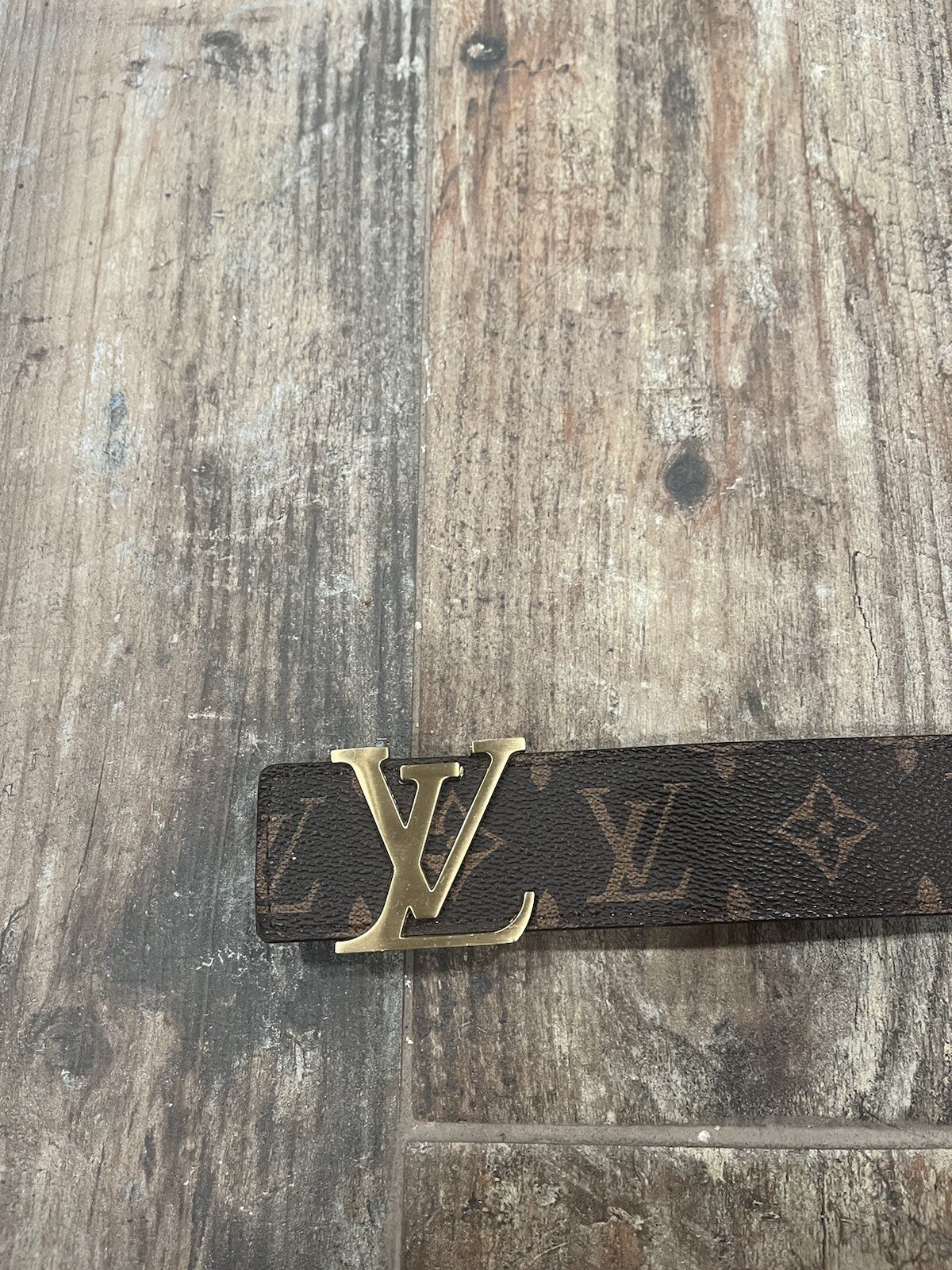 Louis Vuittons Belt Men 32 Gem