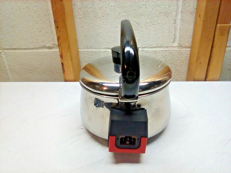 Hervidor de té eléctrico FARBERWARE L2315 ~ Olla de acero inoxidable de 1 1/2 cuartos ~ ¡EXCELENTE ESTADO! Foto 3 de 4