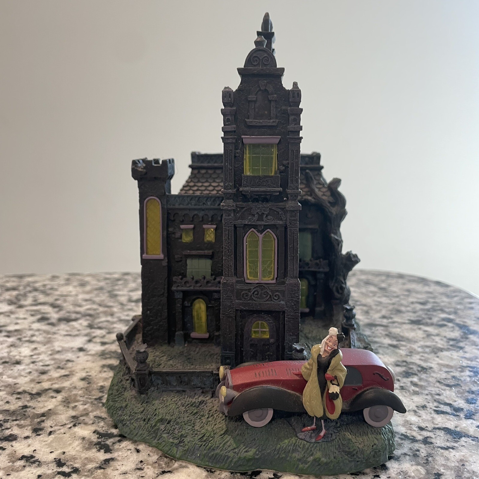 Picture 1 of 9
