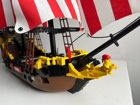 Lego Black Seas Barracuda 6285 Pirate Ship 100% Complete Set 10040 Vintage 21322