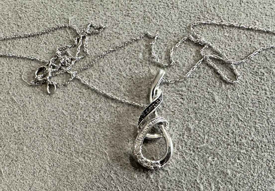 Sterling Silver Black White Diamond Infinity Pendant Necklace 20