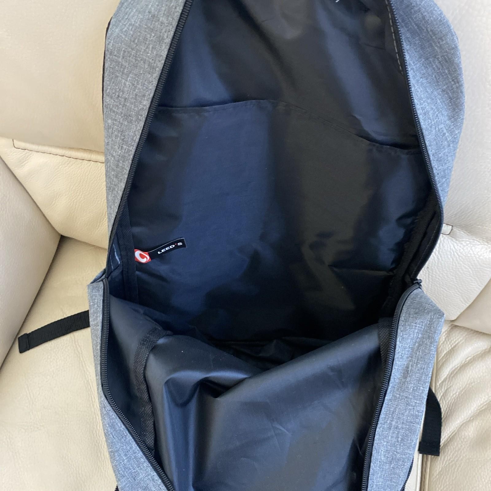 Merchant & Craft Book  Merch- LEED'S Backpack.  Very good condition BAG image 6