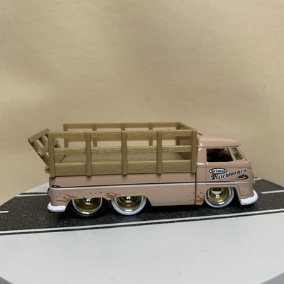 Jada Toys V-Dubs '63 Volkswagen VW Bus Pickup Stake Bed Truck