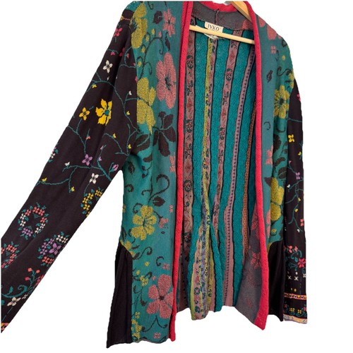 Ivko Strickjacke Blumenmuster Struktur Gr. 44 handgeschrieben Emotionen Boho künstlerisch - Bild 4 von 11