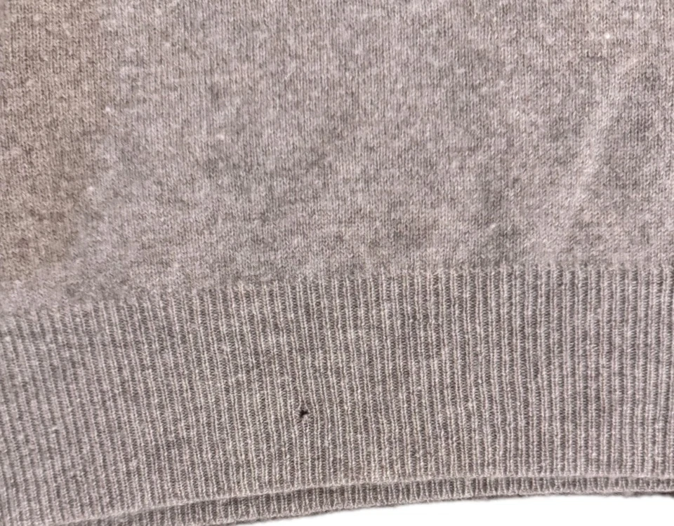 Suéter Kirkland Signature masculino médio bronzeado manga longa 100% cashmere Itália - Imagem 3 de 4