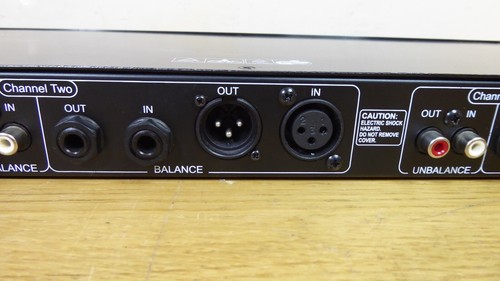 Estante ecualizador gráfico Furman ST-215 EQ 2 canales Audio estéreo de 15 bandas - Imagen 11 de 13