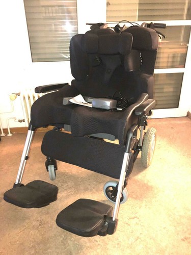 Rollstuhl gebraucht - Bild 2 von 5