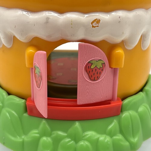 Vintage 1981 Strawberry Shortcake House Kenner American Greetings Incomplete! - Picture 11 of 16