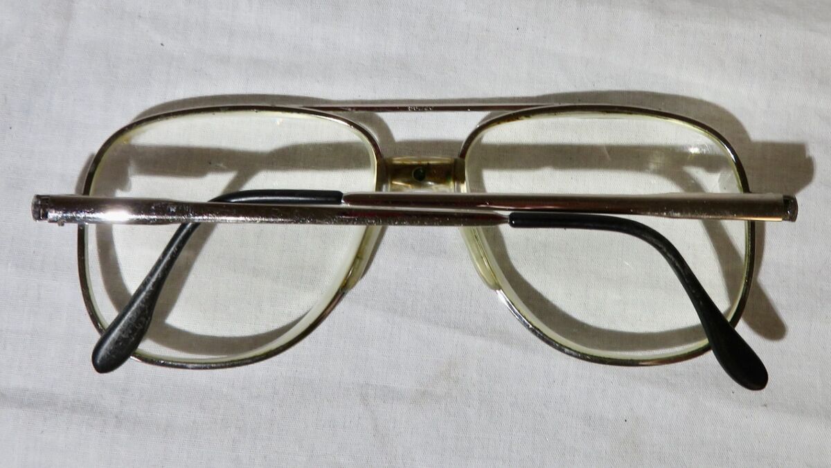 Kenmark Flex-2 Silver metal Eyeglass frame 56-20-140 Eyewear Kenmark Flex-2 Silver metal Eyeglass frame 56-20-140 Eyewear