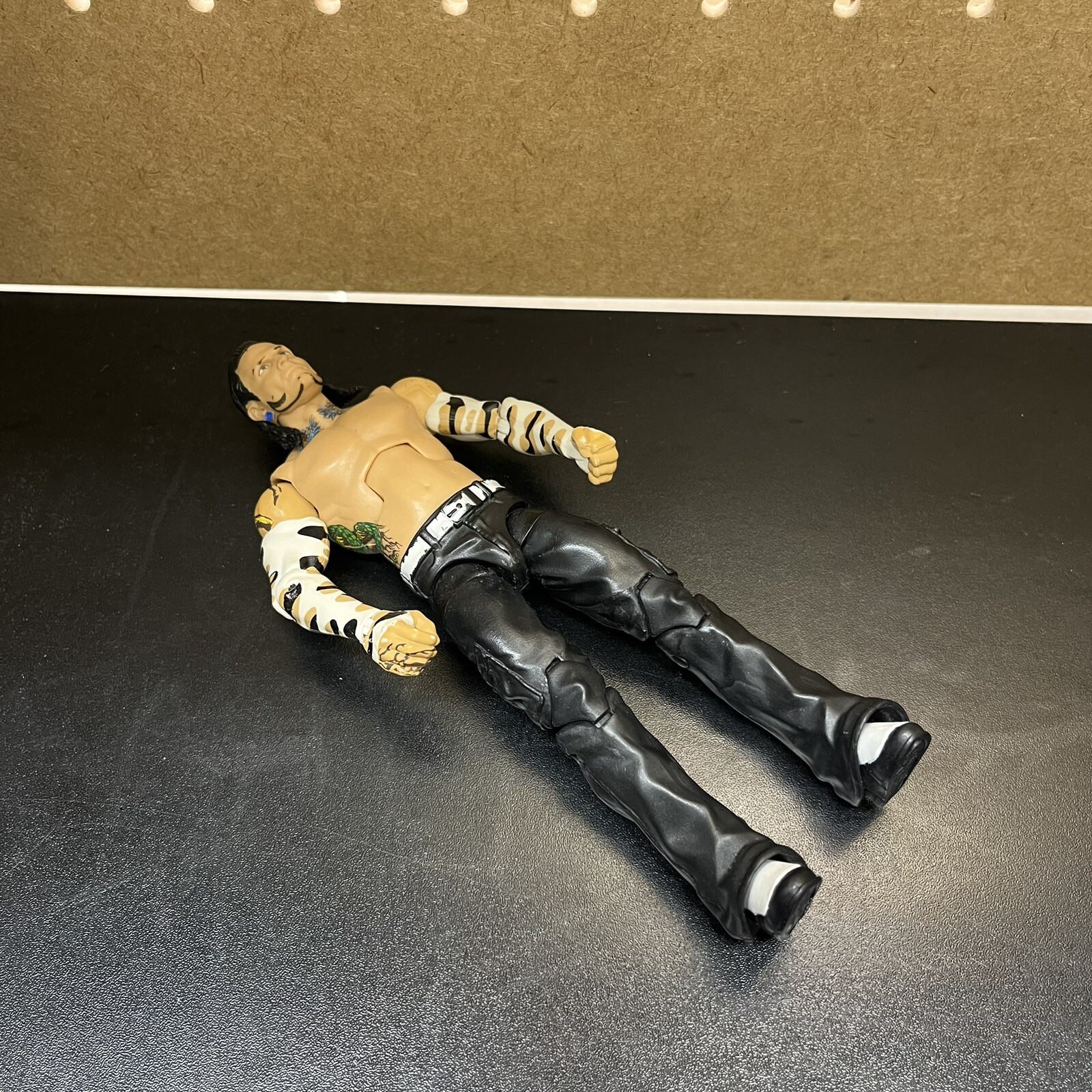 Mattel WWE Elite Series 57 2011 Jeff Hardy Wrestling Figure Hardy Boyz