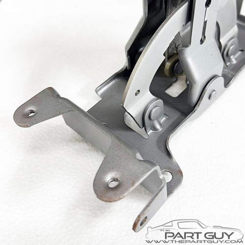 88-91 Buick Skylark ? CENTER CONSOLE AUTO SHIFTER 89 90 91 Floor Mounted 3-Spd - Picture 5 of 12