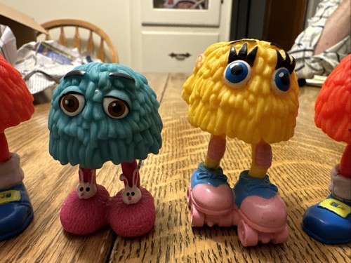 Vintage 1989 McDonalds Happy Meal Toys Lot Of 4 Fry Kids Guys Gals Shoes - Picture 3 of 10