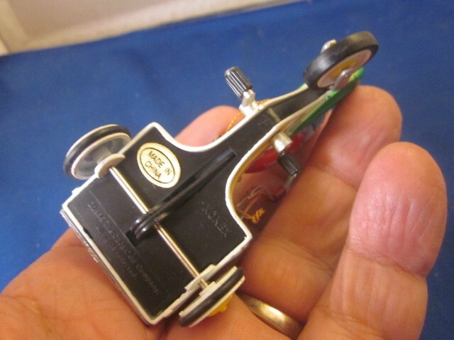 Picture 5 of 6