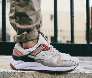 saucony grid 9000