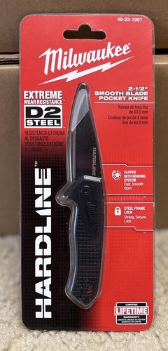 Milwaukee 2-1/2” HARDLINE Smooth Blade Pocket Knife NEW 48-22-1997 - Picture 1 of 7
