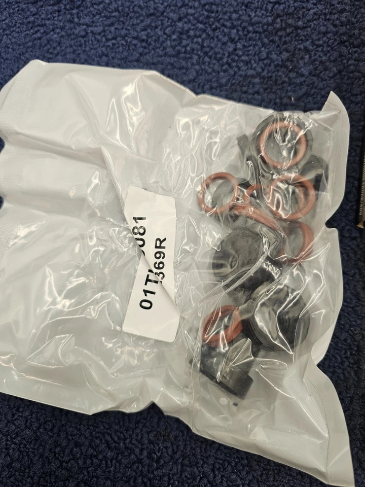 PXD370H Platinum Disc Brake Pad Fits 2002 Chevrolet Express 2500 - Image 2 of 4