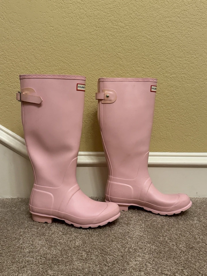 HUNTER RAIN BOOTS 7 Hunter Tall Pink Boots Size 7 Matte - Image 4 of 4