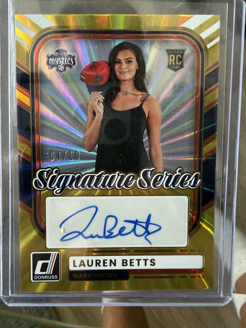 2026 Donruss WNBA Lauren Betts Signature Series Gold Auto /10 Washington Mystics