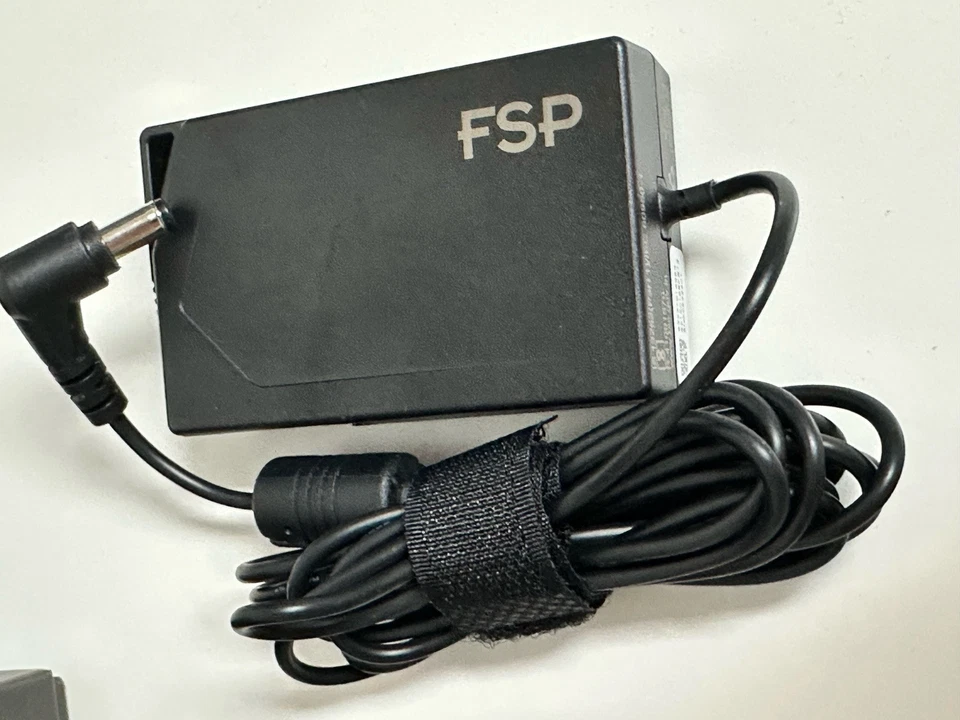 Terra Micro PC 3000 | N3050/4/64 SSD | NEUWERTIG - Bild 3 von 4