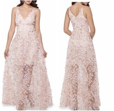 GIANNI BINI Sleeveles GiGi 3D Floral Appliqué Illusion Gown Satin Blush Size 12 