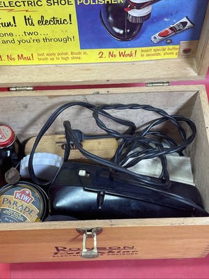 Vintage Electric Ronson Roto-Shine Magnetic Shoe Polish Kit Wood