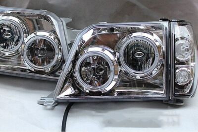 クーディー　9連ランプ For 96-2002 Toyota Land Cruiser Prado LC90 Front Headlights