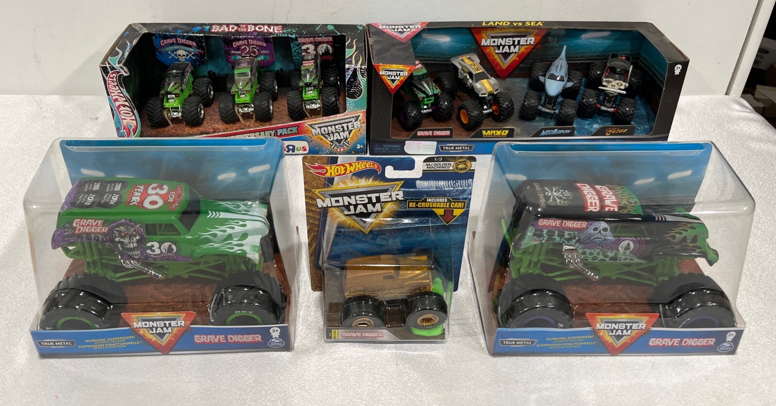 Hot Wheels Monster Jams Carded Lot