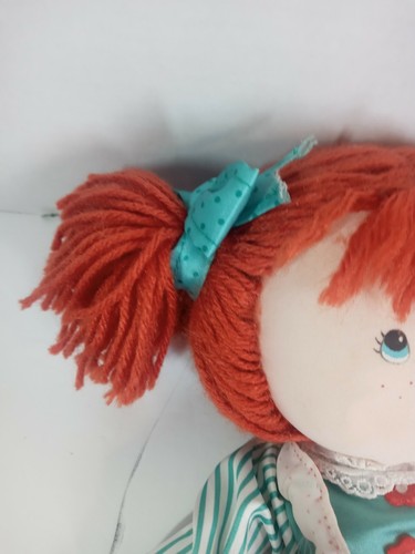 Applause 1984 "LIZZY TISH" Red Yarn Pigtails Freckle Face 15 inch Plush Rag Doll - Imagen 7 de 12