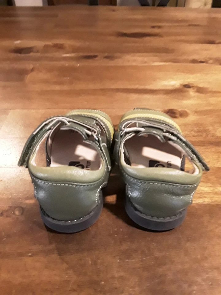 Sandalias unisex See Kai Run verdes talla 3 usadas en buen estado 😊envío rápido 😍 Foto 4 de 4