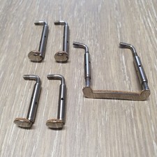 Stradpet Kinnhalter Schrauben