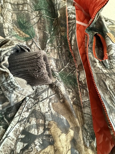 VINTAGE Carhartt RealTree Woods Camo Jacket Quilted Insulated Boys Youth XS (6) - Picture 4 of 5