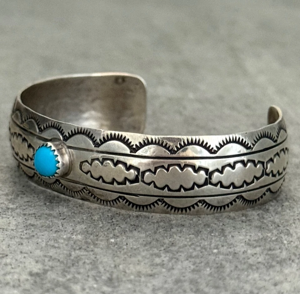 Vintage Navajo SLEEPING BEAUTY Turquoise STAMPED Sterling Silver Bracelet - Image 4 of 4
