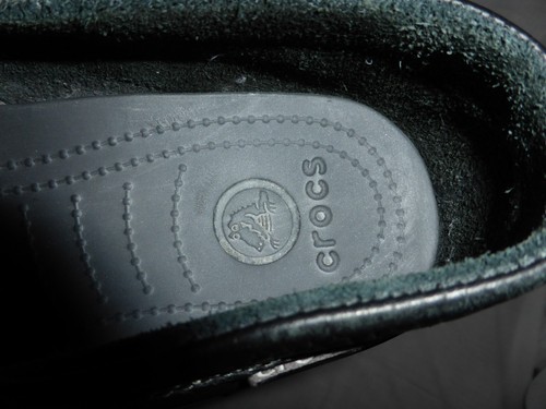 ZAPATO MOCASÍN CROCS HOMBRE CUERO NEGRO SIN CORDONES TALLA UK 9 EU 43 US 10 EN MUY BUENA CONDICIÓN - Imagen 20 de 24