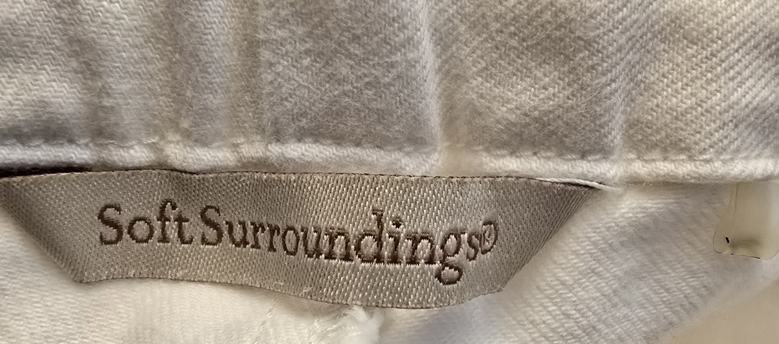 Soft Surroundings Solid White Metro Pull On Pants… - image 3