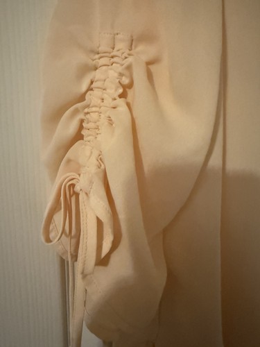 Band of Gypsies M transparente pfirsichfarbene Wickelbluse mit Druckknopfverschluss. 3/4 geraffte/gebundene Hülse - Bild 4 von 7