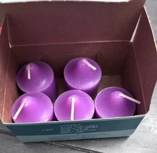 NOS Retired PartyLite Box of 5 Purple Votive Candles Sugar Plum Faries V06664