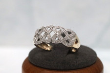 9ct Yellow Gold Diamond Celtic Knot Band - Size P - UK Hallmark
