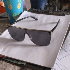 QUAY Blocked Shield Sunglasses Black Frame Gray Tinted Lens Women