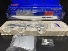 Hogan A340 Contemporary Diecast Aircraft & Spacecraft 1:200 Scale
