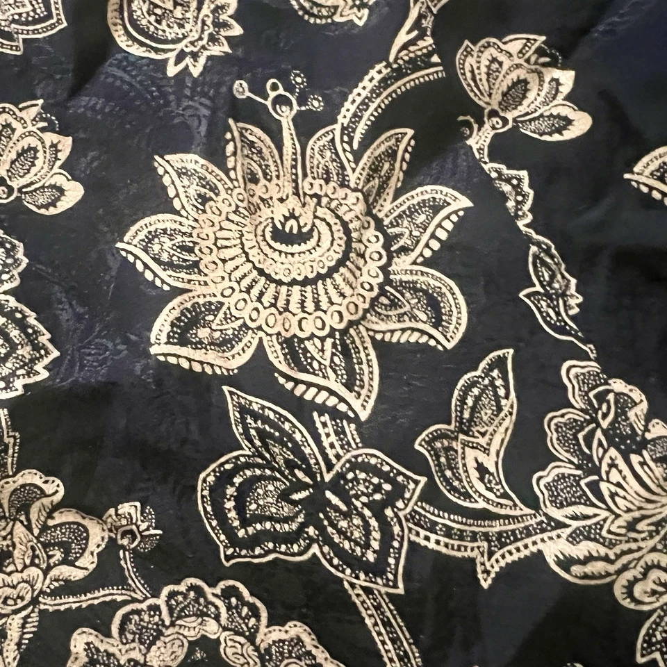 Falda acampanada midi de seda G2U VALENTINO 100 flores negras talla 4 IT 38 hecha en Italia Foto 4 de 4