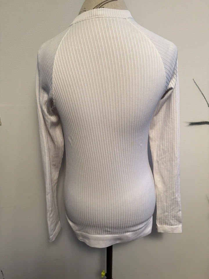 Lululemon Rest Less Pullover Top Womens 8 White Ribbed Thumbholes - Image 3 of 4
