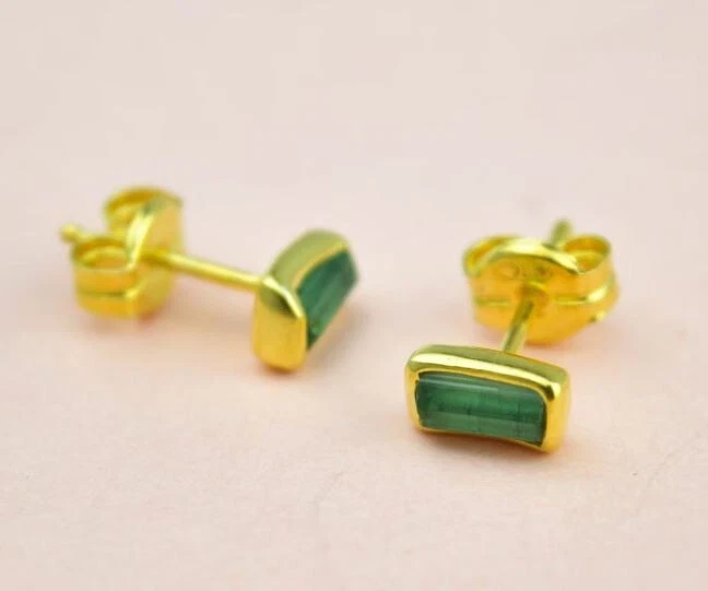 Green Raw Tourmaline Natural Gemstone Gold Plated 925 Sterling Silver Earring - Image 2 of 4