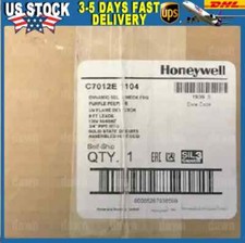 Honeywell C7012E1104 Honeywell Burner Detector Fast Shipping C7012E1104 New