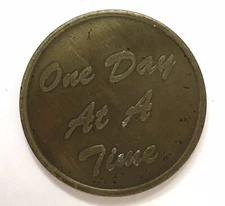 Alcoholics Anonymous AA One Day at a time Medallion Narcotics NA Token