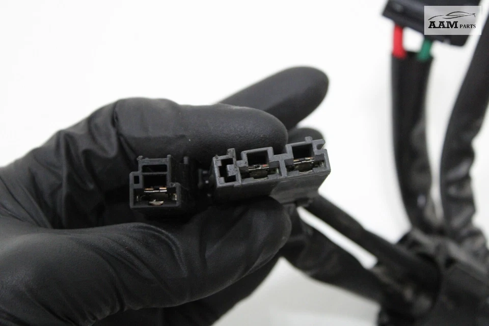 2020-2021 NISSAN VERSA 1.6L FRONT ENGINE BAY ROOM HEADLIGHT WIRING HARNESS OEM - Image 2 of 4