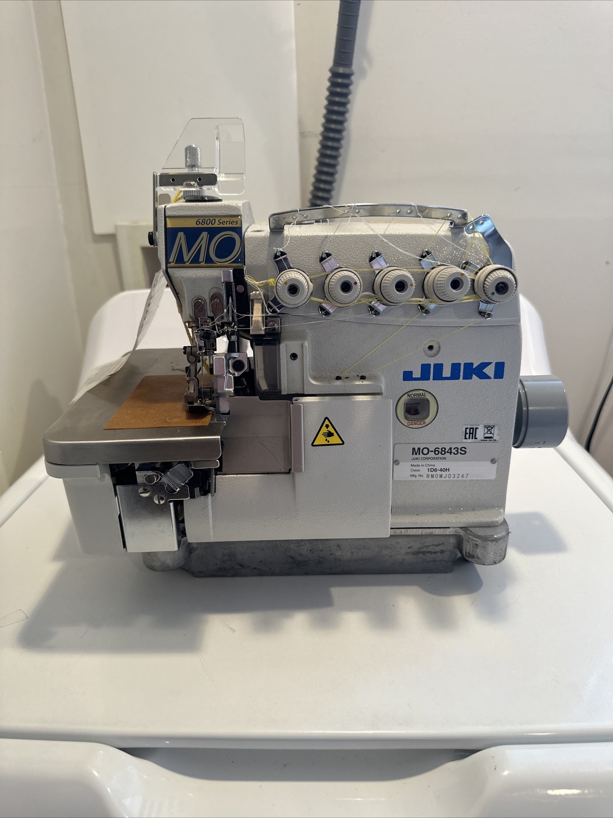 JUKI MO6843S, 6Thread Highspeed Overclock Safety Stitch Industrial