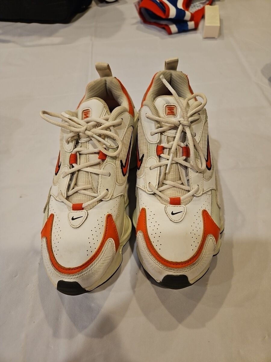 NIKE SHOX TL NOVA WHITE TEAM ORANGE WOMENS SHOE SIZE 7 (RARE NIKE SHOX TL NOVA WHITE TEAM ORANGE WOMENS SHOE SIZE 7 (RARE