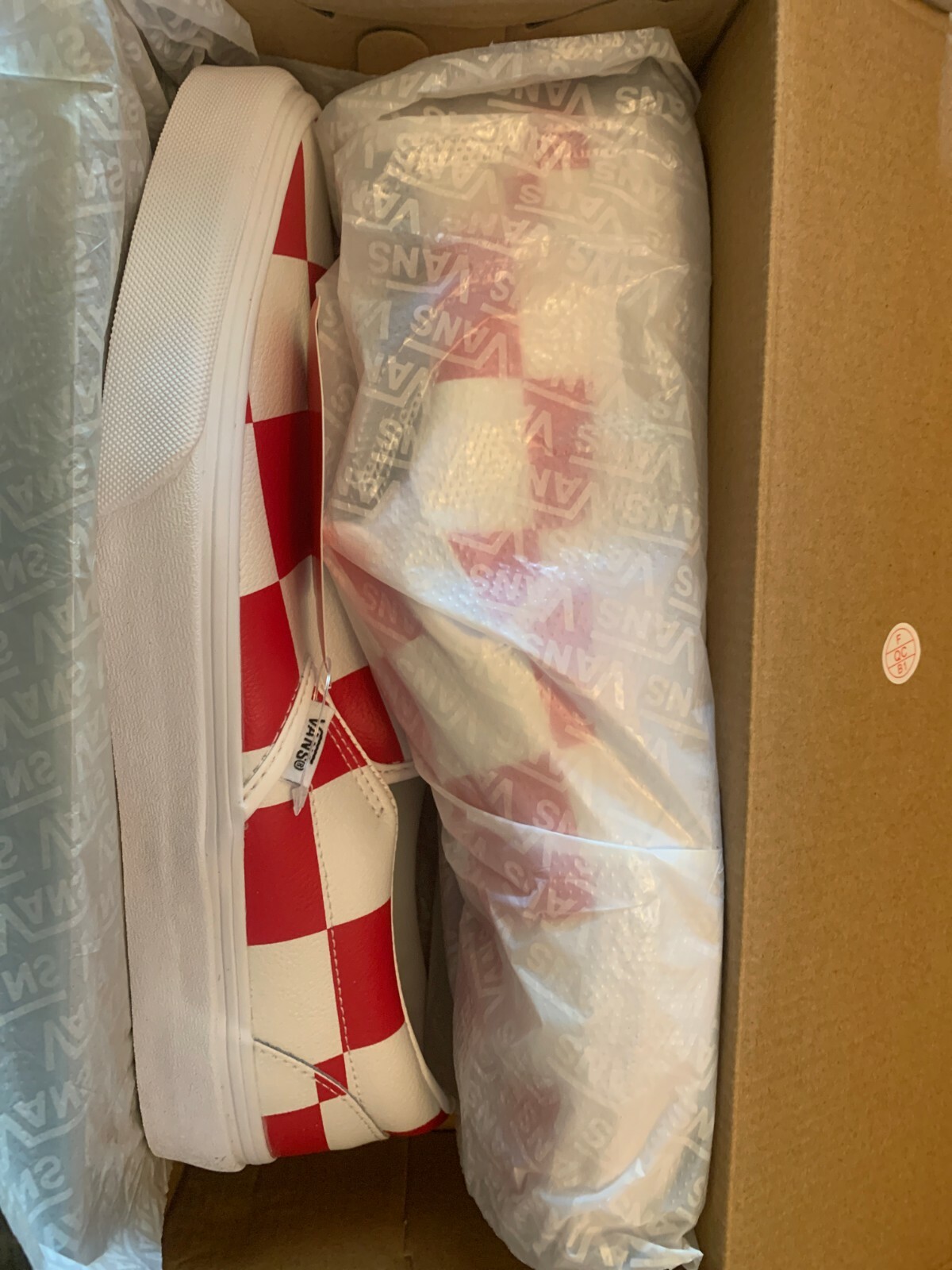 Vans Classic Slip-On Leather Check White Red VN0A4BV3TBV Mens 4 Womens 5.5-image