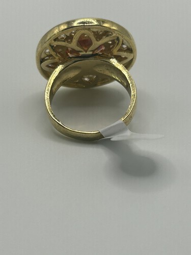 Women’s Gold- Tone Ring-Amber Cubic Zirconia Center & Multiple Crystals Size 7 - Picture 7 of 8